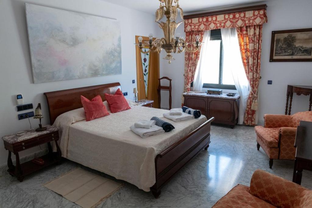 Beachside Villa In Puerto Marina, Беналмадена Екстериор снимка