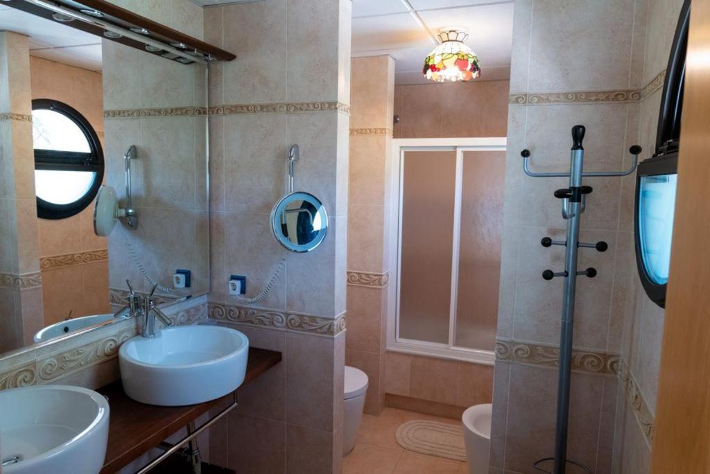 Beachside Villa In Puerto Marina, Беналмадена Екстериор снимка